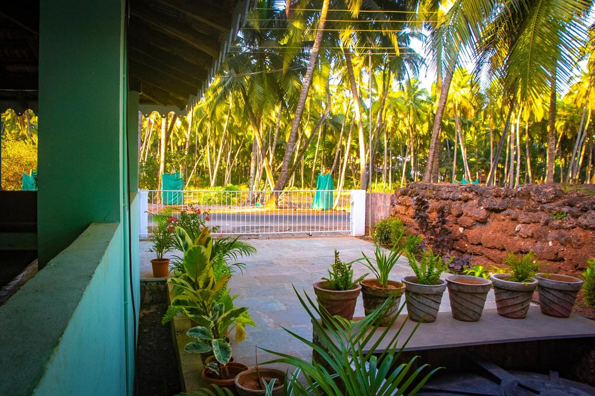 The Bungalow Bogmalo An 1880 Indo Portuguese Heritage Beach Villa South Goa Extérieur photo